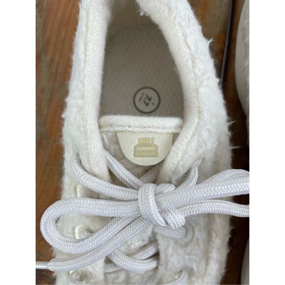 ALLBIRDS Women’s White Wool Runner Fluffs Sneakers Size 7 - Picture 9 of 9